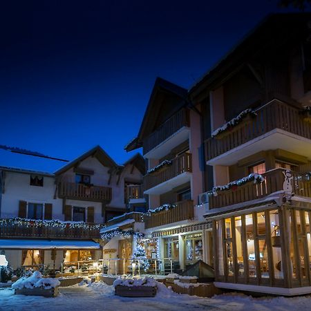 Logis Hotel Gai Soleil Samoëns Buitenkant foto